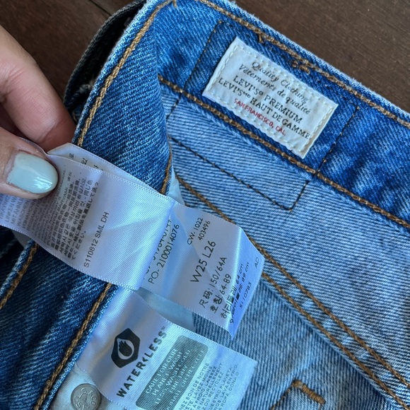 Levi’s Wedgie straight W25,L26 - Picture 3 of 8